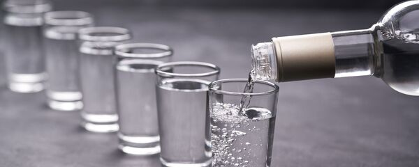 Degtinė Degtinė - Sputnik Lietuva