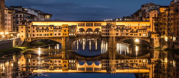 Мост Понте Веккьо во Флоренции Мост Понте Веккьо во Флоренции - Sputnik Lietuva