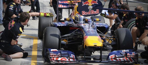 Formulė-1 pasiekė naują padangų pakeitimo rekordą Formulė-1 pasiekė naują padangų pakeitimo rekordą - Sputnik Lietuva