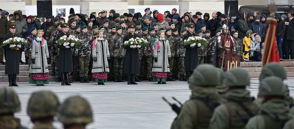 Празднование 101-летия литовской армии в Вильнюсе - Sputnik Литва