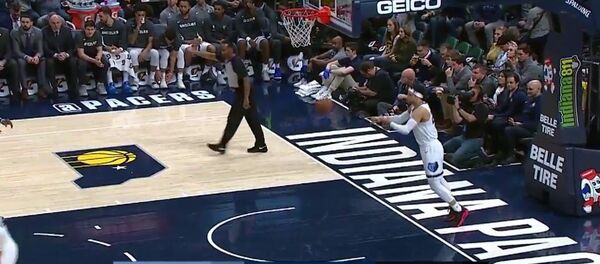 Домантас Сабонис против Мемфис Гризлис  - Sputnik Литва