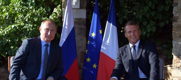 Рабочий визит президента РФ В. Путина во Францию, архивное фото Рабочий визит президента РФ В. Путина во Францию, архивное фото - Sputnik Lietuva