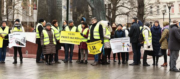 Акция протеста учителей в Вильнюсе Акция протеста учителей в Вильнюсе - Sputnik Lietuva