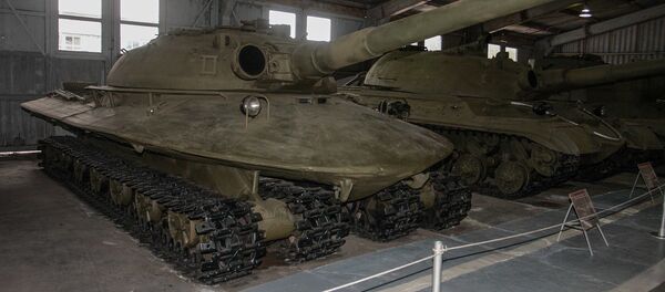 Опытный тяжёлый танк в музее бронетанковой техники в Кубинке, архивное фото - Sputnik Lietuva