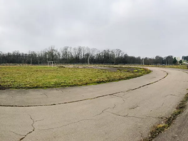Grigiškėse pradėtos modernaus futbolo stadiono statybos Grigiškėse pradėtos modernaus futbolo stadiono statybos - Sputnik Lietuva