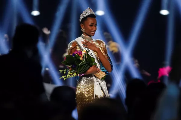 Pietų Afrikos atstovė pelnė titulą Mis Visata
