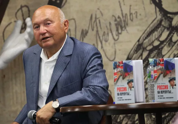 Mirė buvęs Maskvos meras Jurijus Lužkovas Mirė buvęs Maskvos meras Jurijus Lužkovas - Sputnik Lietuva