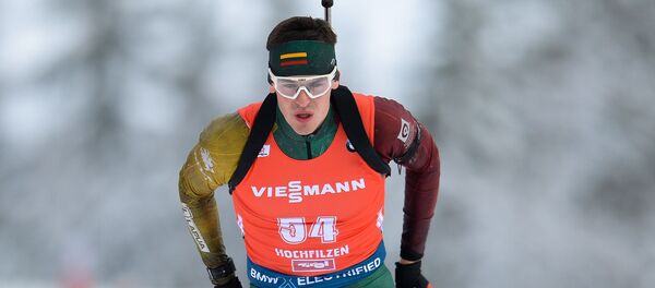 Литовский биатлонист Витаутас Строля, 13 декабря 2019 года Литовский биатлонист Витаутас Строля, 13 декабря 2019 года - Sputnik Литва