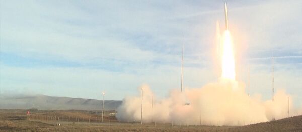 Ant šaltojo karo slenksčio: JAV išbandė raketą, kurią draudė INF sutartis Ant šaltojo karo slenksčio: JAV išbandė raketą, kurią draudė INF sutartis - Sputnik Lietuva