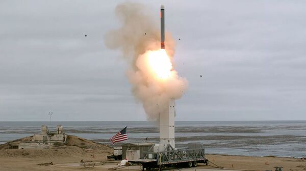 Испытание крылатой ракеты на острове Сан-Николас в Калифорнии, 20 августа 2019 - Sputnik Lietuva