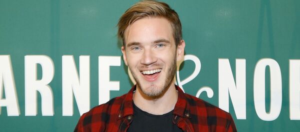 YouTube-блогер PewDiePie, архивное фото - Sputnik Литва