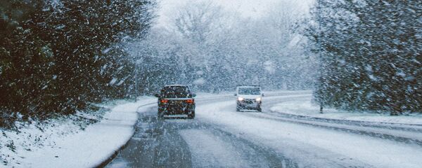 Зимняя дорога, архивное фото - Sputnik Литва