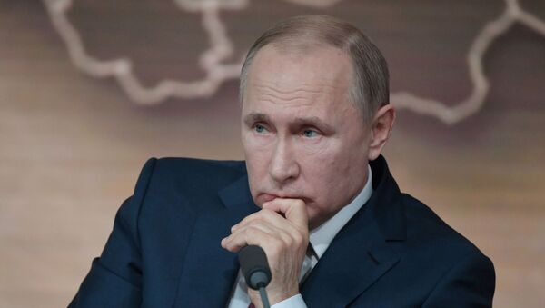 Ежегодная большая пресс-конференция президента РФ Владимира Путина, 19 декабря 2019 года - Sputnik Литва