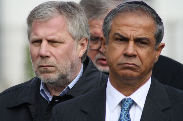 Посол Израиля в Литве Амир Маймон (справа) Посол Израиля в Литве Амир Маймон (справа) - Sputnik Литва