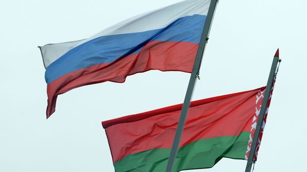 Флаги России и Белоруссии - Sputnik Lietuva
