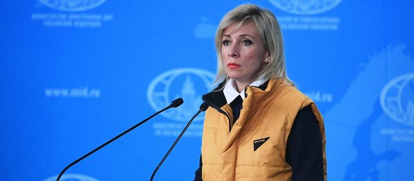 Rusija parengs išsamų atsaką į Sputnik Estija darbuotojų persekiojimą Flešmobas ir išsamus atsakymas: kaip politikai ir žurnalistai palaiko Sputnik Estija Rusija parengs išsamų atsaką į Sputnik Estija darbuotojų persekiojimą Flešmobas ir išsamus atsakymas: kaip politikai ir žurnalistai palaiko Sputnik Estija - Sputnik Lietuva