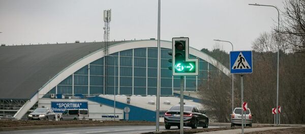 Светофор в Вильнюсе, архивное фото Светофор в Вильнюсе, архивное фото - Sputnik Литва