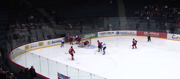 Литовцы провалили дебют матча и уступили британцам Литовцы провалили дебют матча и уступили британцам - Sputnik Литва