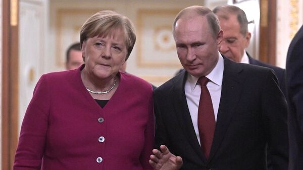 Rusijos prezidento Vladimiro Putino susitikimas su Vokietijos kanclere Angela Merkel - Sputnik Lietuva