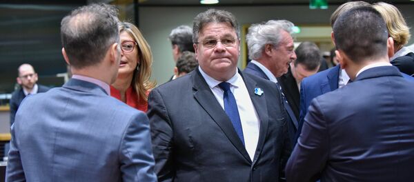 Министр Линас Линкявичюс на внеочередном заседании Совета по иностранным делам в Брюсселе, архивное фото - Sputnik Литва