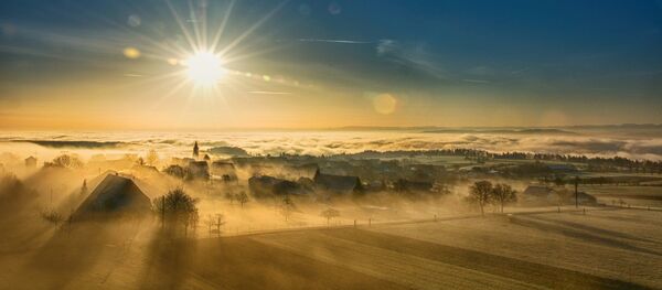 Пейзаж, восход, архивное фото Пейзаж, восход, архивное фото - Sputnik Lietuva
