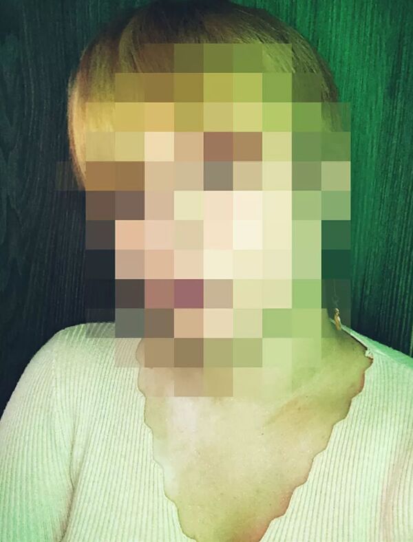 Savižudės sprogdintojos dienoraštis: pabėgusios teroristo žmonos istorija Savižudės sprogdintojos dienoraštis: pabėgusios teroristo žmonos istorija - Sputnik Lietuva