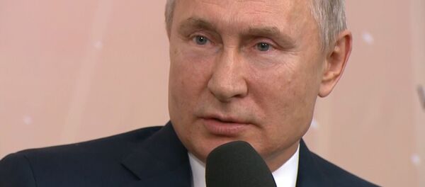 Putinas papasakojo, kokia valdymo forma tinka Rusijai Putinas papasakojo, kokia valdymo forma tinka Rusijai - Sputnik Lietuva