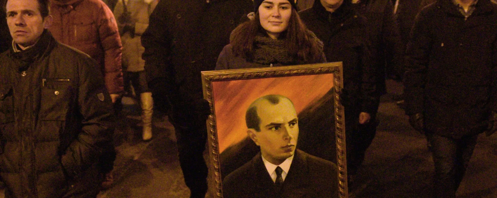 Участники факельного шествия националистов, приуроченного к 110-й годовщине со дня рождения Степана Бандеры в Киеве, 1 января 2020 - Sputnik Lietuva, 1920, 24.01.2020