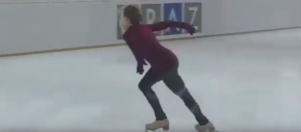 Nufilmuota čiuožėjos Trusovos treniruotė prieš Europos čempionatą Austrijoje Nufilmuota čiuožėjos Trusovos treniruotė prieš Europos čempionatą Austrijoje - Sputnik Lietuva