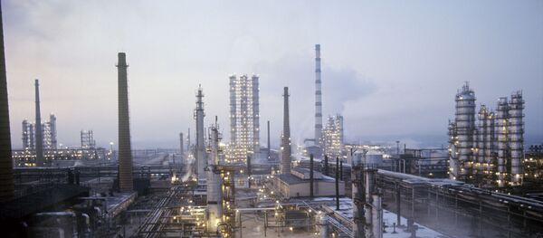 Новополоцкий нефтеперерабатывающий завод - Sputnik Литва