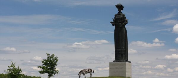 Статуя Мать Крижкальниса, архивное фото - Sputnik Литва