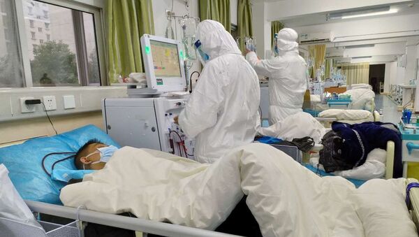 Лечение пациентов в центральной больнице города Ухань - Sputnik Lietuva
