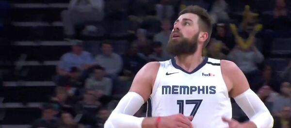 Мемфис Гриззлис и Йонас Валанчюнас одержали третью победу кряду в чемпионате НБА, одолев дома Денвер Наггетс, и закрепились в восьмерке сильнейших Западной конференции Мемфис Гриззлис и Йонас Валанчюнас одержали третью победу кряду в чемпионате НБА, одолев дома Денвер Наггетс, и закрепились в восьмерке сильнейших Западной конференции - Sputnik Lietuva