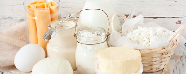 Молочные продукты, архивное фото Молочные продукты, архивное фото - Sputnik Lietuva