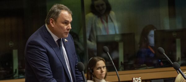 Руководитель российской делегации, заместитель председателя Государственной Думы РФ Петр Толстой, архивное фото - Sputnik Lietuva