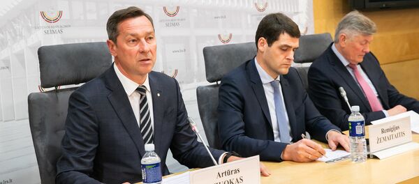 Artūras Zuokas, Remigijus Žemaitaitis ir Artūras Paulauskas  - Sputnik Lietuva