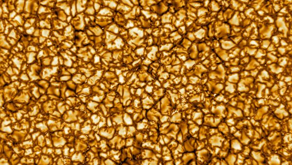 Снимок солнечной поверхности, сделанный при помощи солнечного телескопа Inouye  - Sputnik Lietuva