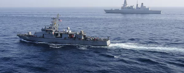 Флот ВМС США сопровождает танкер с грузом СПГ, архивное фото - Sputnik Lietuva