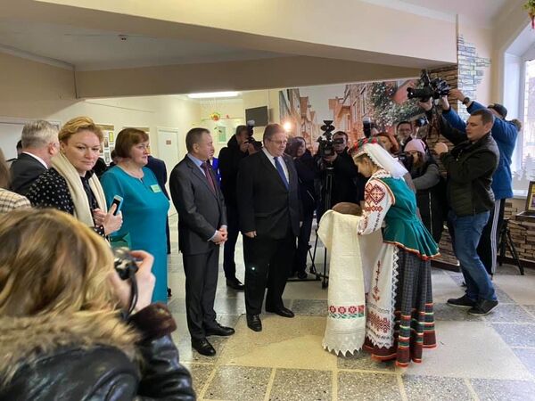 Глава МИД Литвы выступил за диалог с Белоруссией, несмотря на разногласия Глава МИД Литвы выступил за диалог с Белоруссией, несмотря на разногласия - Sputnik Литва