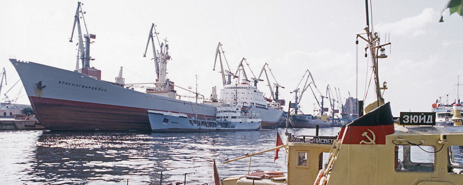 Морской торговый порт Калининград, архивное фото - Sputnik Литва, 1920, 13.06.2024