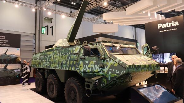 Боевая бронированная машина (ББМ) Patria - Sputnik Литва