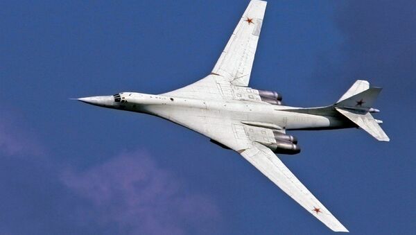 Появилось видео первого полета ракетоносца Ту-160М - Sputnik Lietuva