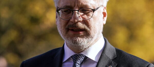 Kaip Latvija virsta vienu didžiuliu NATO poligonu Kaip Latvija virsta vienu didžiuliu NATO poligonu - Sputnik Lietuva