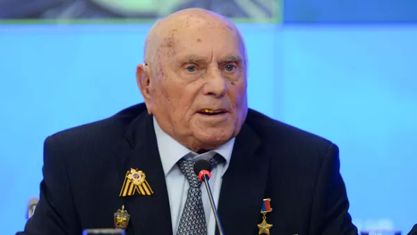 Герой России, разведчик, ветеран Великой Отечественной войны Алексей Ботян, архивное фото - Sputnik Lietuva