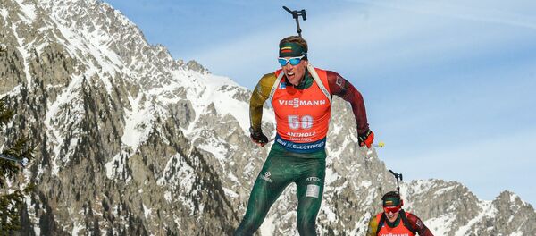 Литовские спортсмены во время чемпионата мира по биатлону в Антхольце, 16 февраля 2020 года  - Sputnik Литва