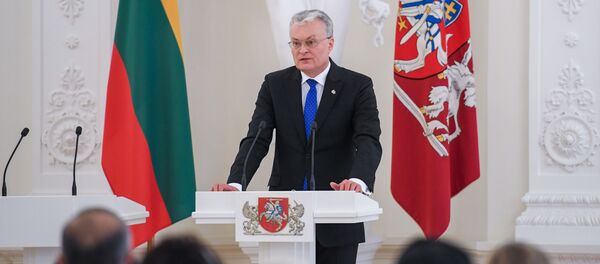 Гитанас Науседа на встрече с 69 послами в Литве - Sputnik Литва