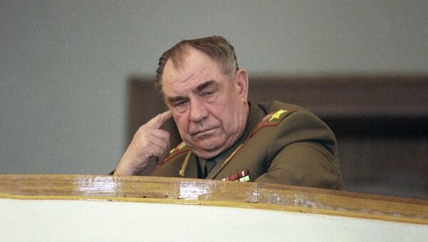 Министр обороны СССР Дмитрий Язов, архивное фото - Sputnik Lietuva