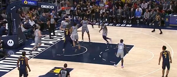 Суперматч Сабониса, он - в шаге от трипл-дабла загрузите видео пожалуйста Суперматч Сабониса, он - в шаге от трипл-дабла загрузите видео пожалуйста - Sputnik Литва