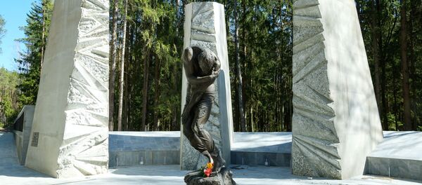 Мемориальный комплекс Катынь, архивное фото Мемориальный комплекс Катынь, архивное фото - Sputnik Lietuva