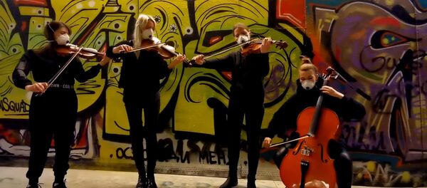 Группа 4Strings перепели песню для Евровидения литовского исполнителя - Sputnik Литва